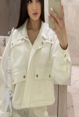 Karina  Escort Paris