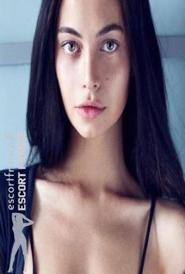 Donella  Escort Paris