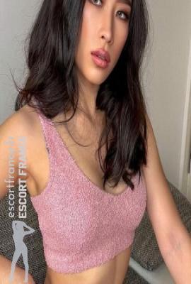 Emese  Escort Paris