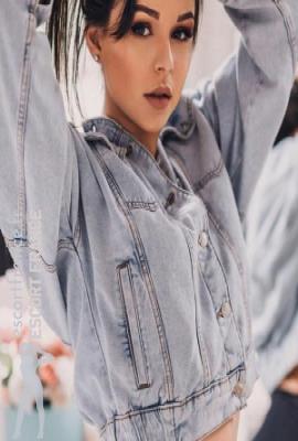 Sistine  Escort Paris