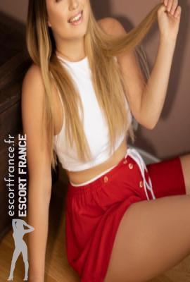 Nelly  Escort Paris