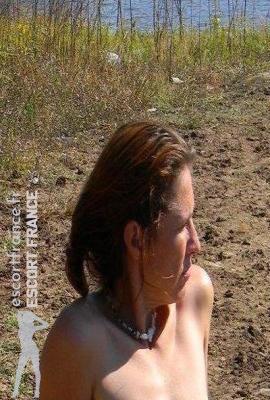 Manuelita  Escort Bayeux