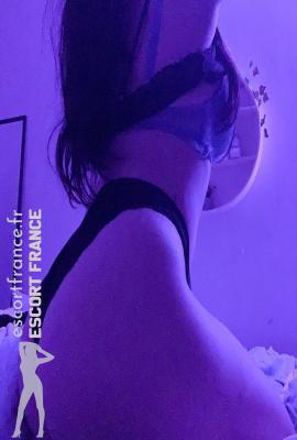 Juliette Satin Escort Bazas
