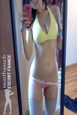 JoyfulNina Escort Paris