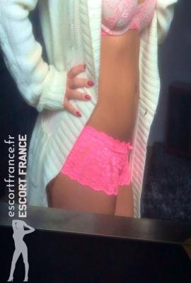 Carlita Juteuse Escort Albert