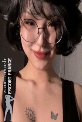 Akira  Escort Paris